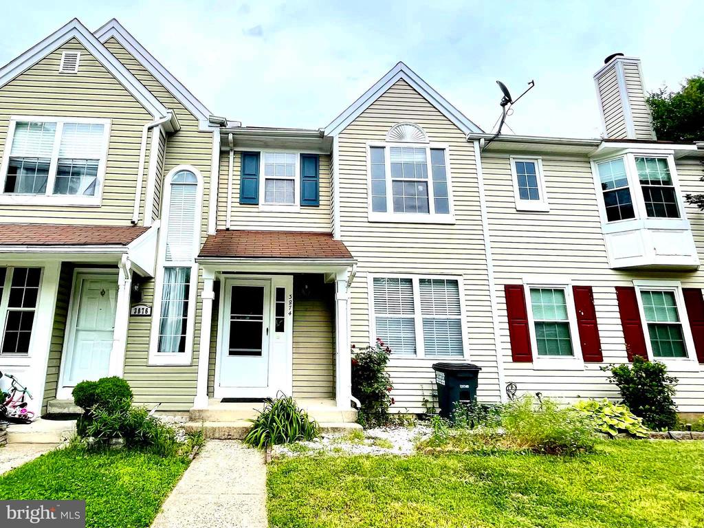 3874 MARQUIS PL