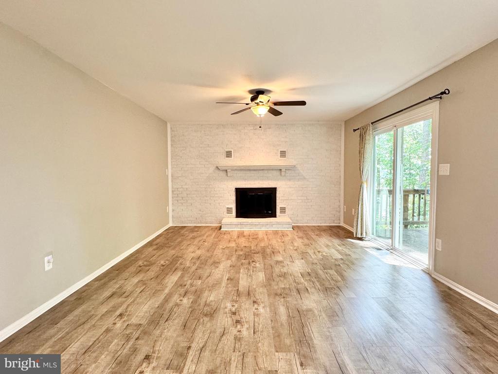 15793 MONCURE