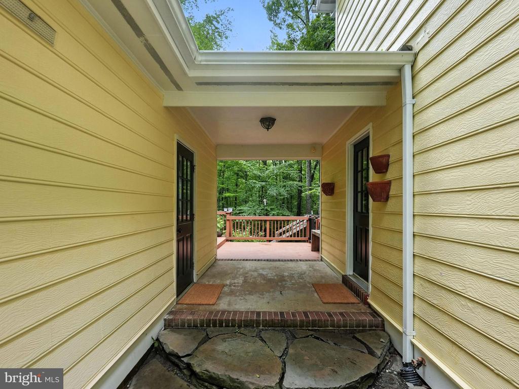 7193 Hall Tavern Ct