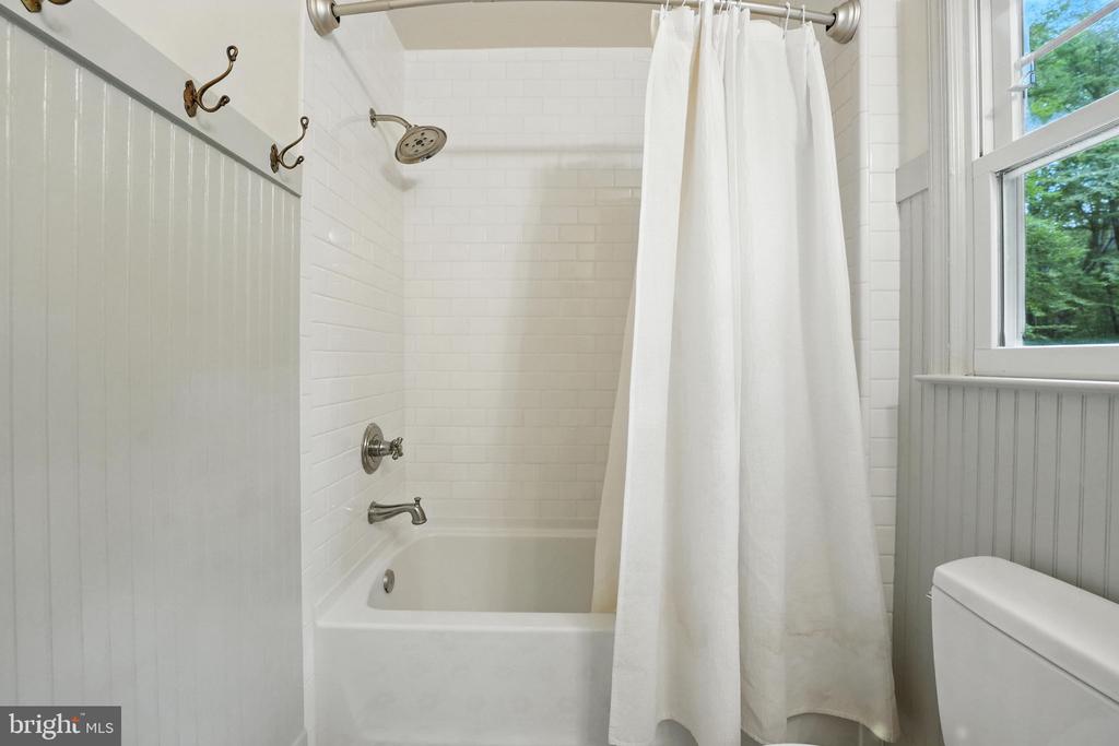 7193 Hall Tavern Ct