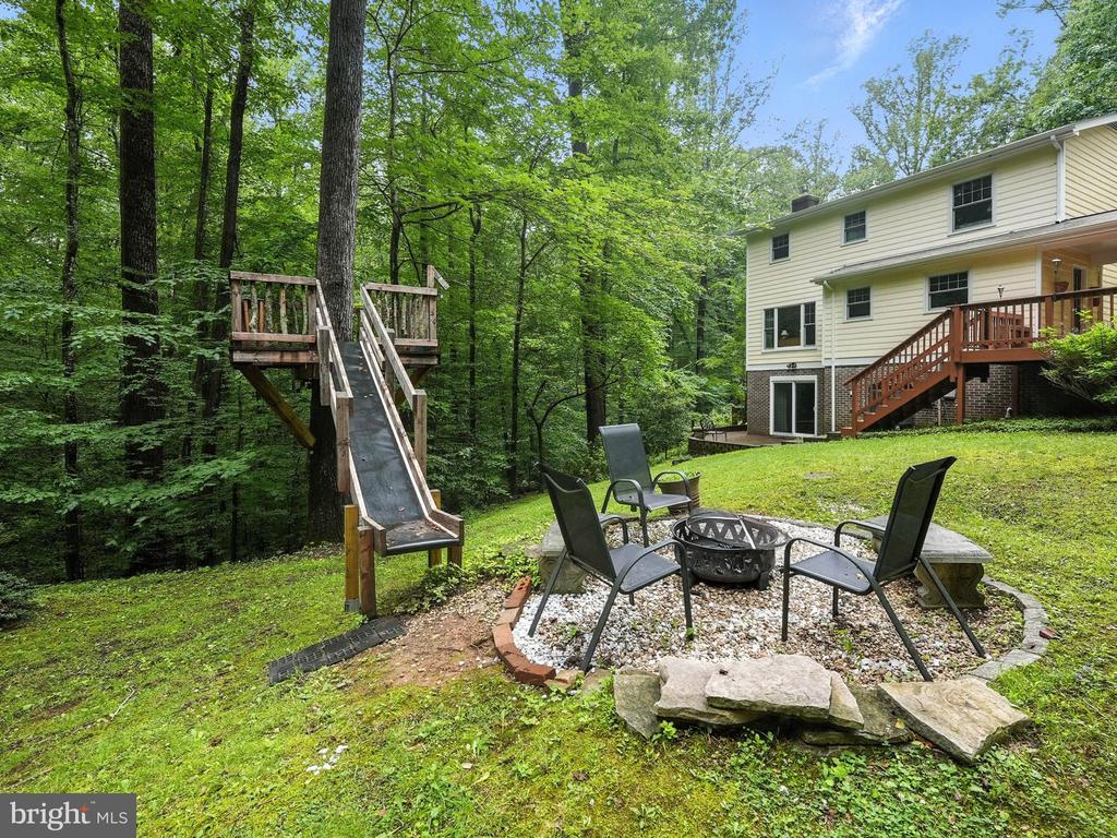 7193 Hall Tavern Ct