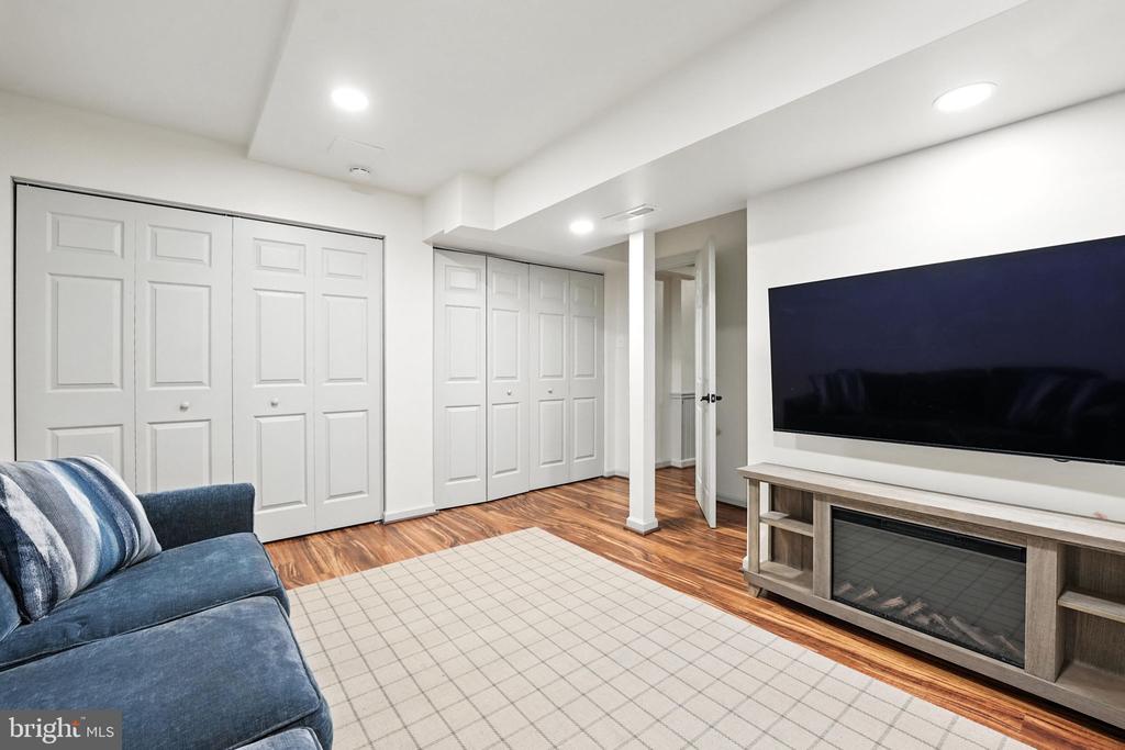 7193 Hall Tavern Ct