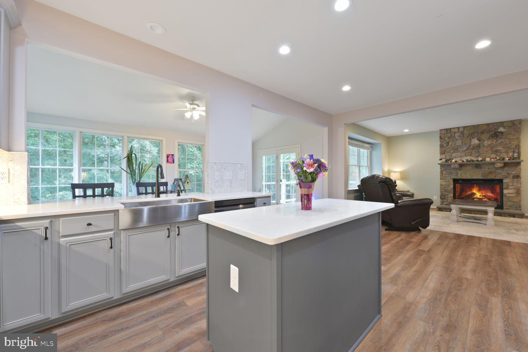 5907 TULLOCH SPRING CT