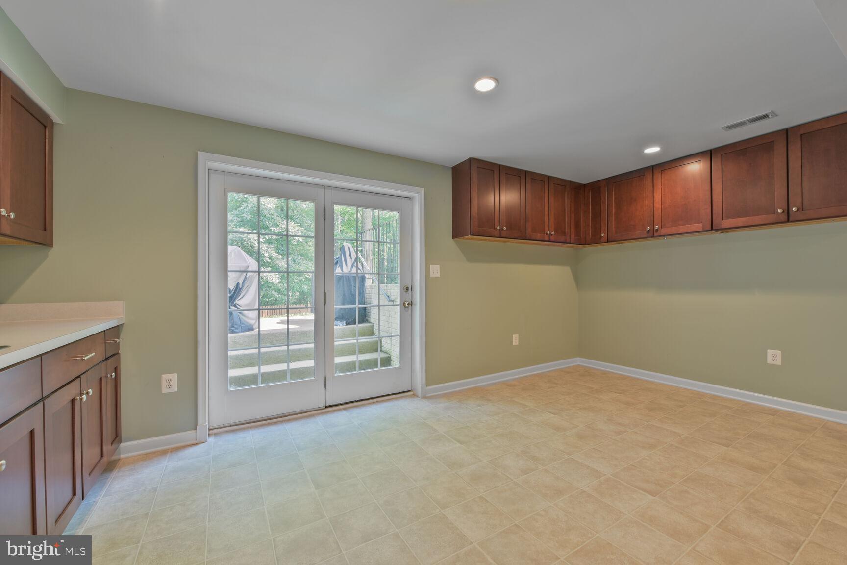 5907 TULLOCH SPRING CT