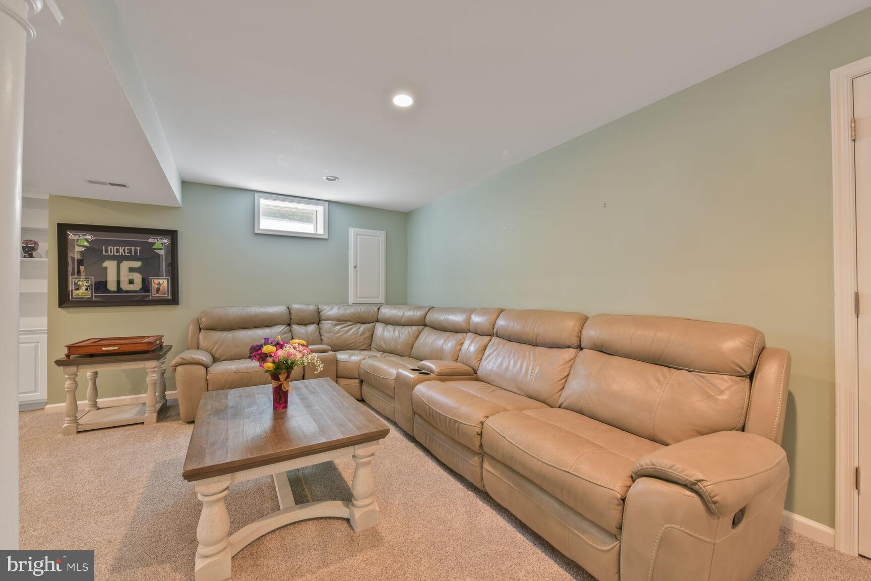 5907 TULLOCH SPRING CT