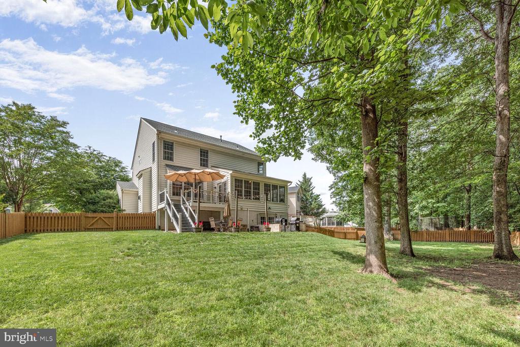 5907 TULLOCH SPRING CT