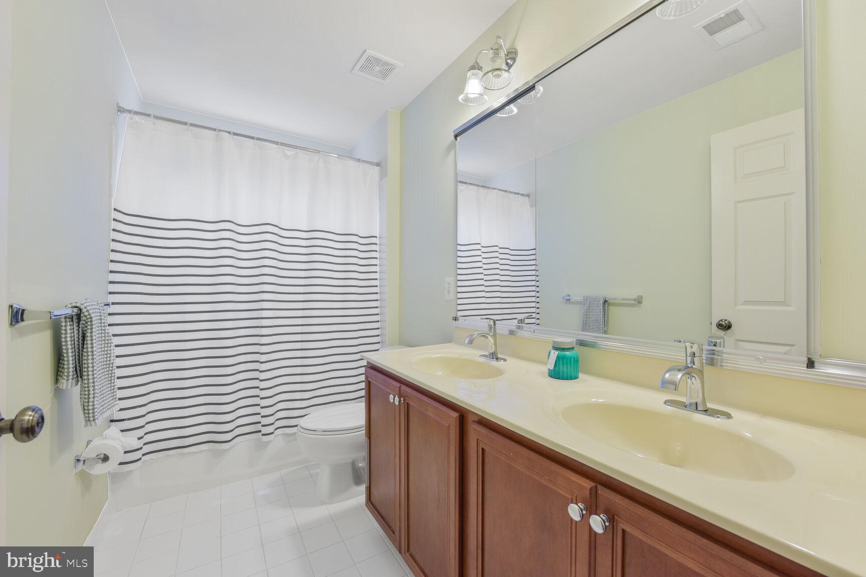5907 TULLOCH SPRING CT
