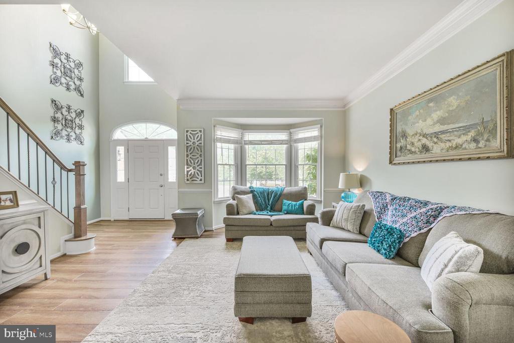 5907 TULLOCH SPRING CT