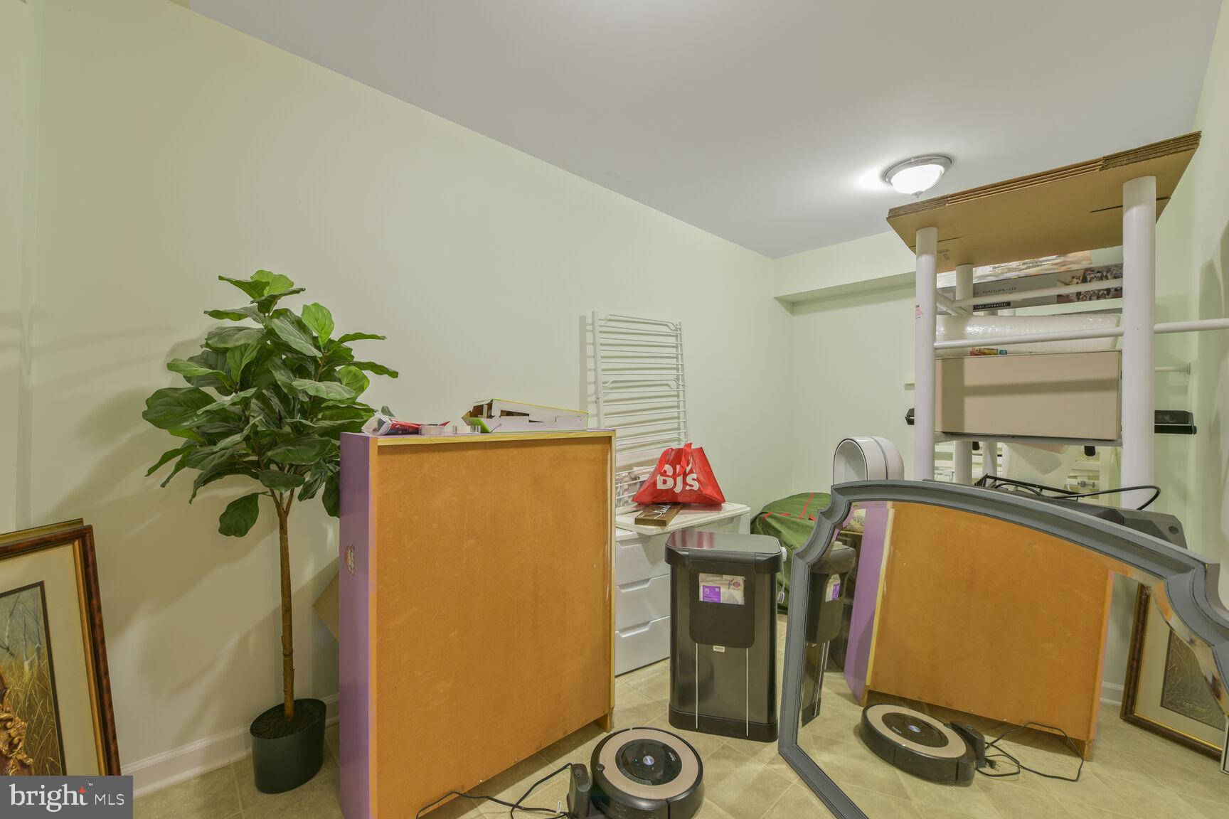 5907 TULLOCH SPRING CT