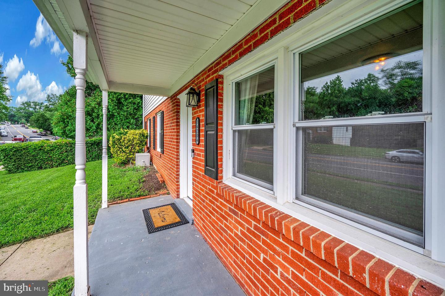 14204 Lindendale Rd