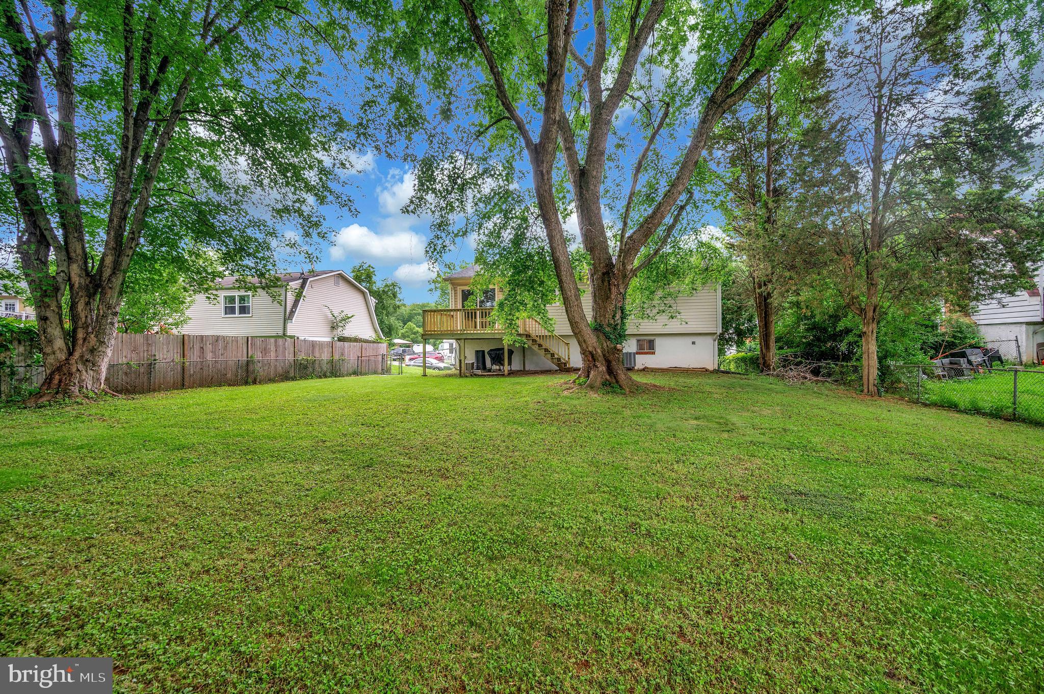 14204 Lindendale Rd