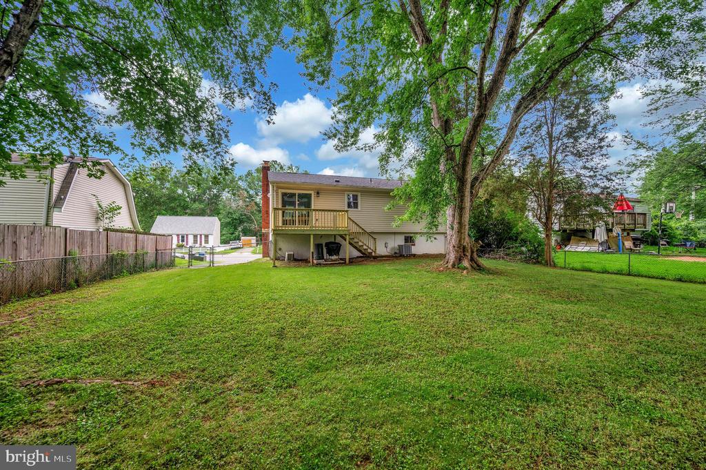 14204 Lindendale Rd