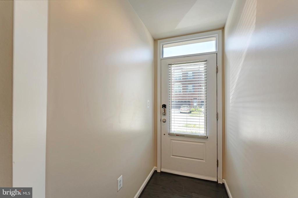 6843 William White Way
