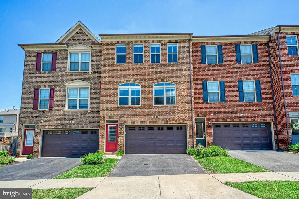 6843 William White Way