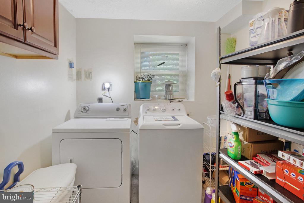 18301 Nob Hill Dr