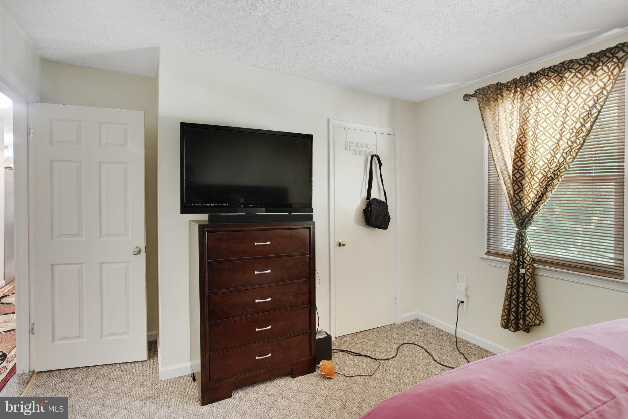 18301 Nob Hill Dr