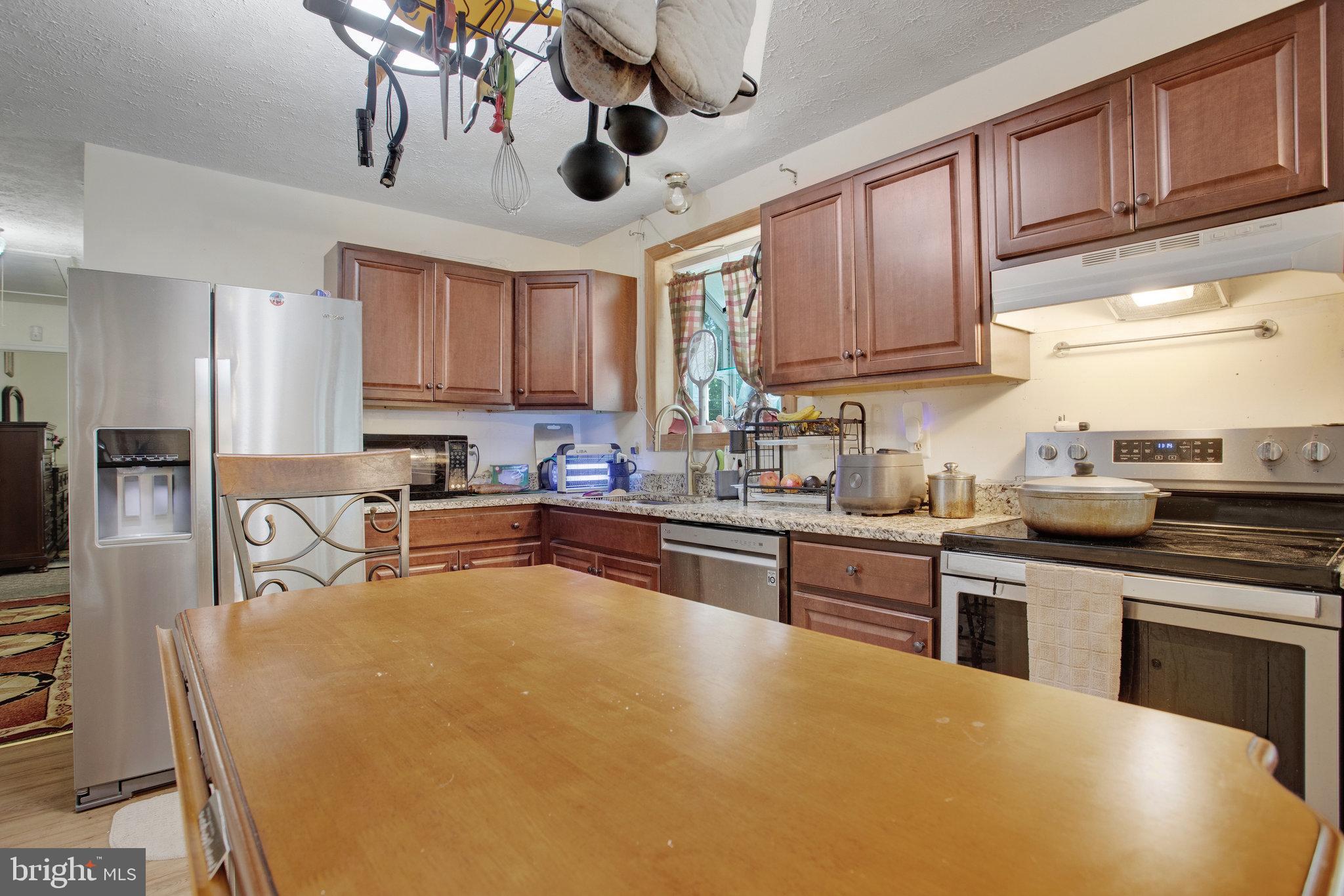 18301 Nob Hill Dr