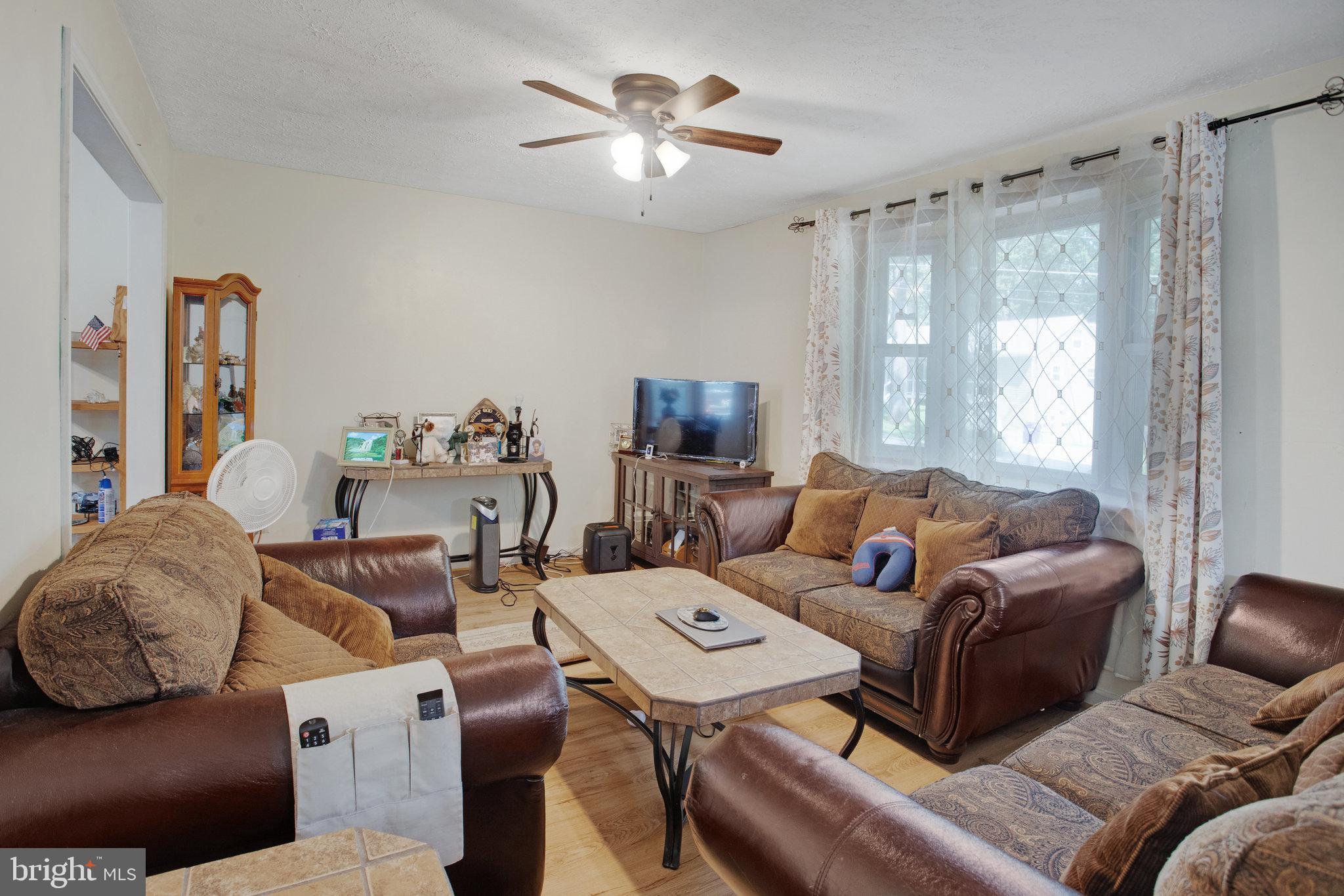 18301 Nob Hill Dr