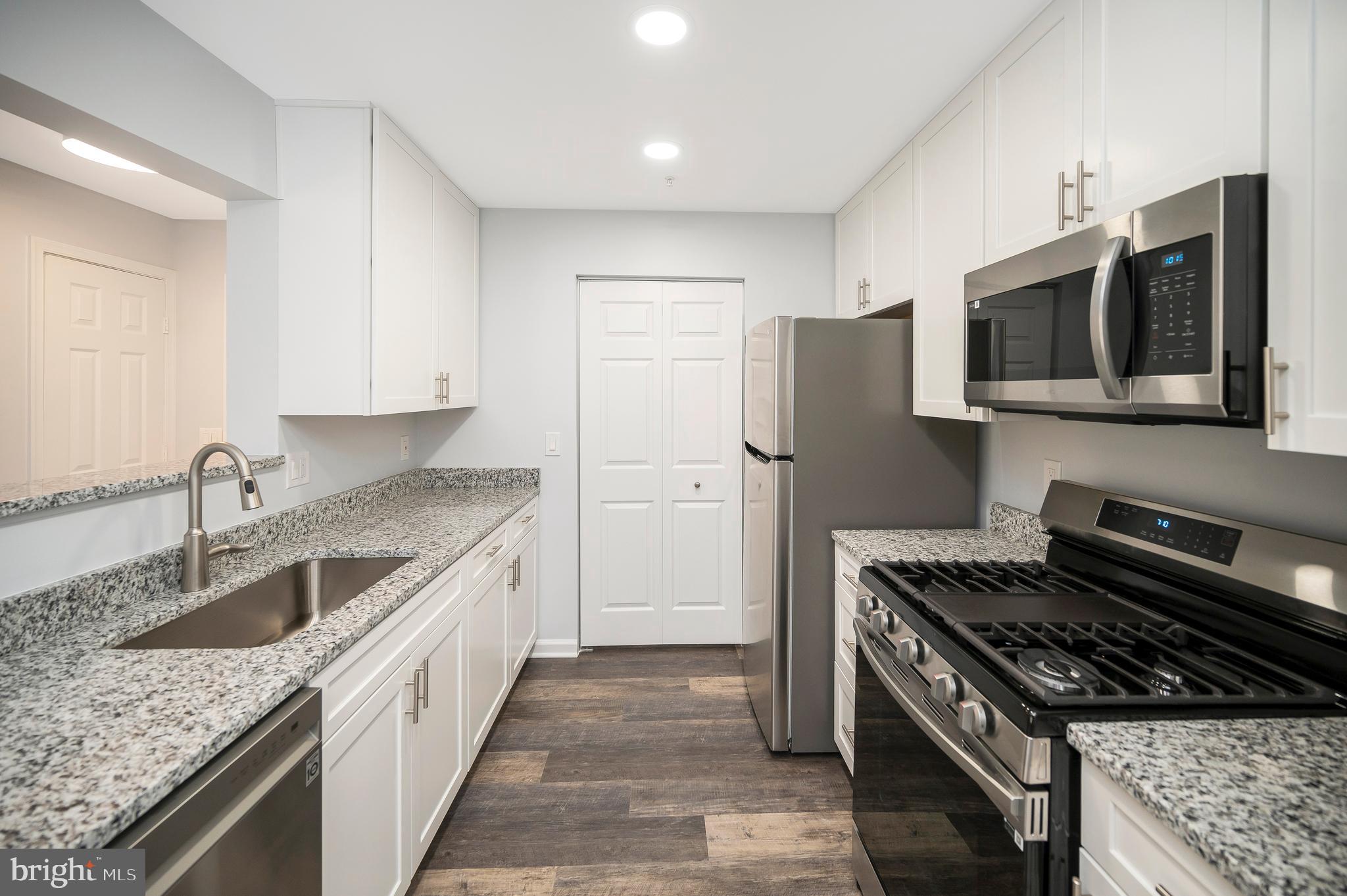 14188 CUDDY LOOP ##102