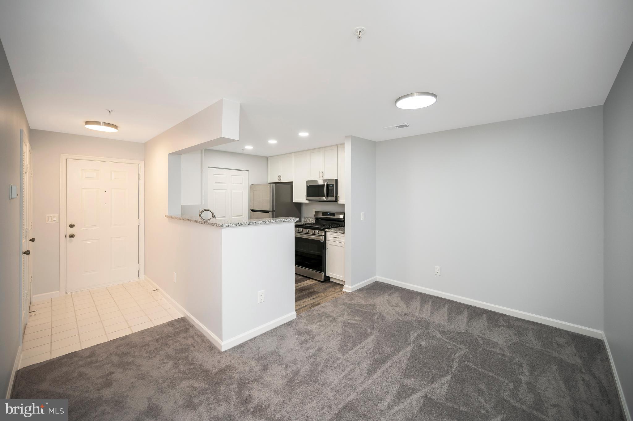 14188 CUDDY LOOP ##102