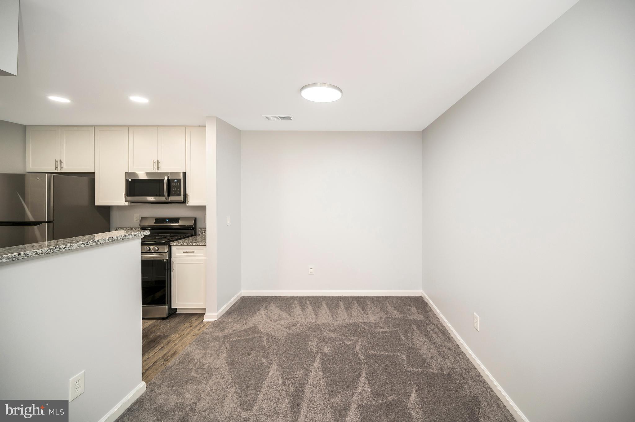 14188 CUDDY LOOP ##102