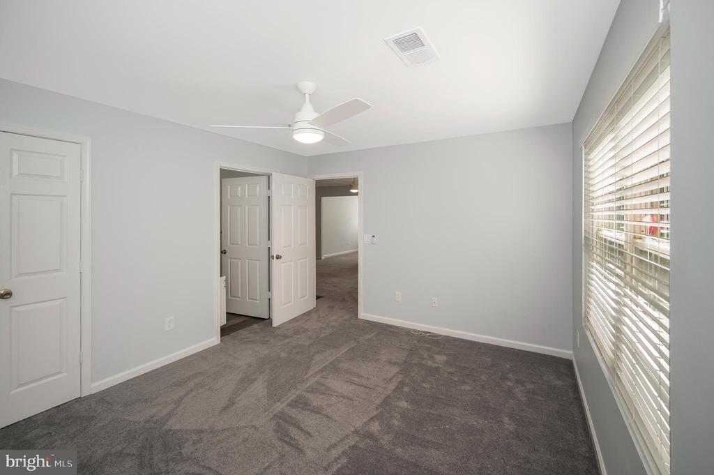 14188 CUDDY LOOP ##102
