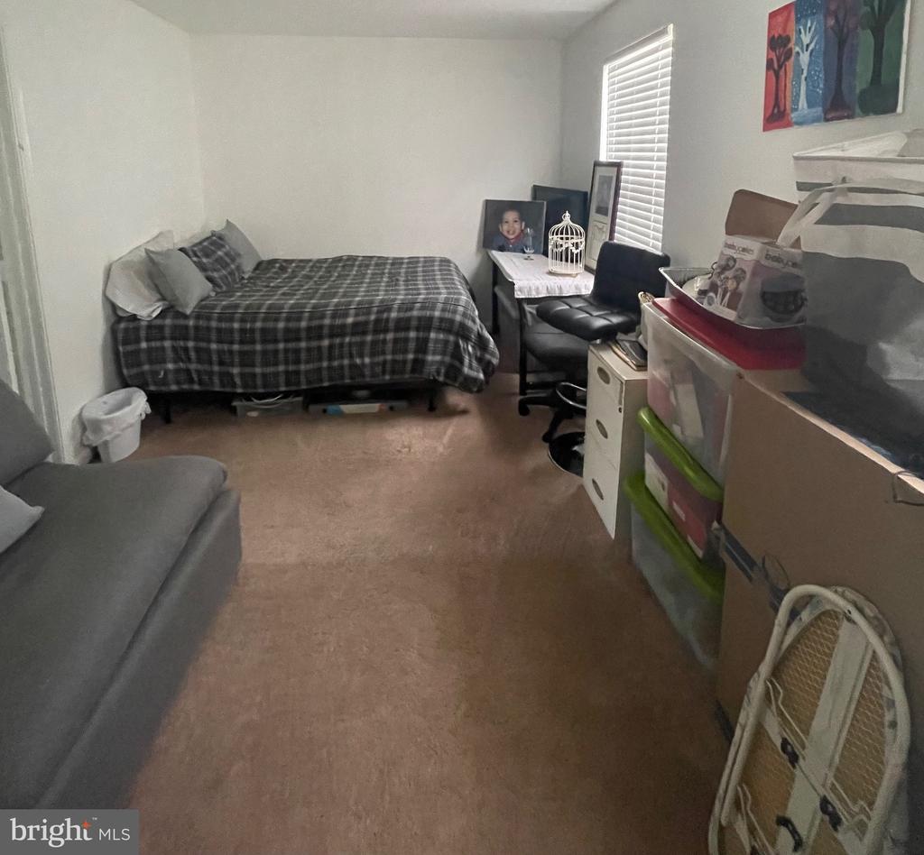 3078 ANTRIM CIR