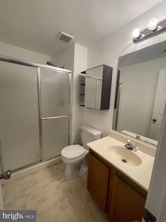 3078 ANTRIM CIR