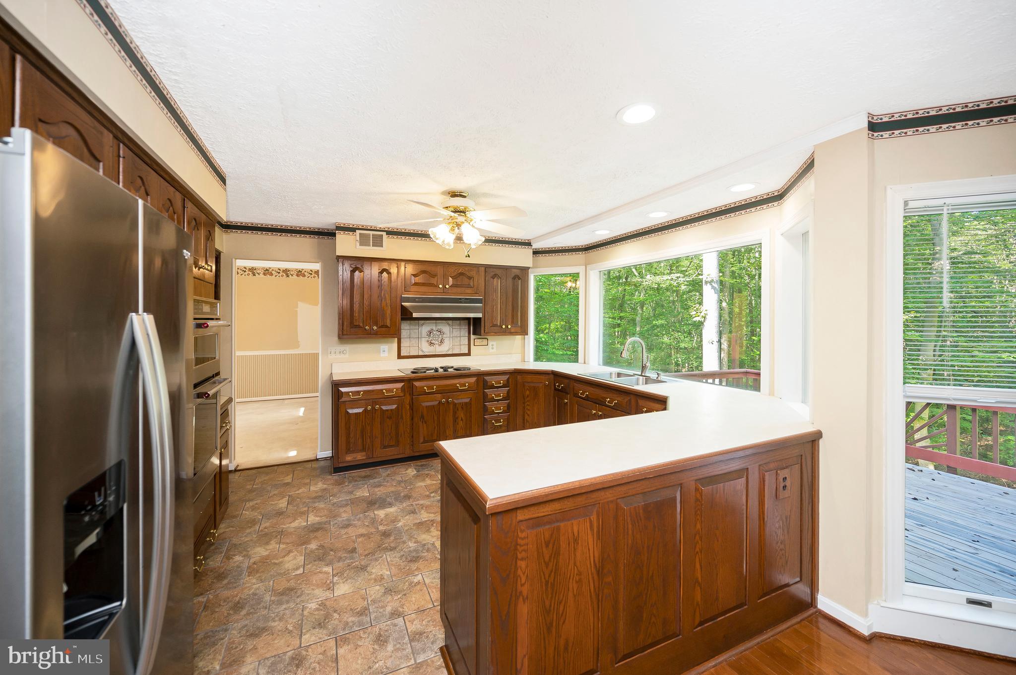 5599 Small Oak Ct
