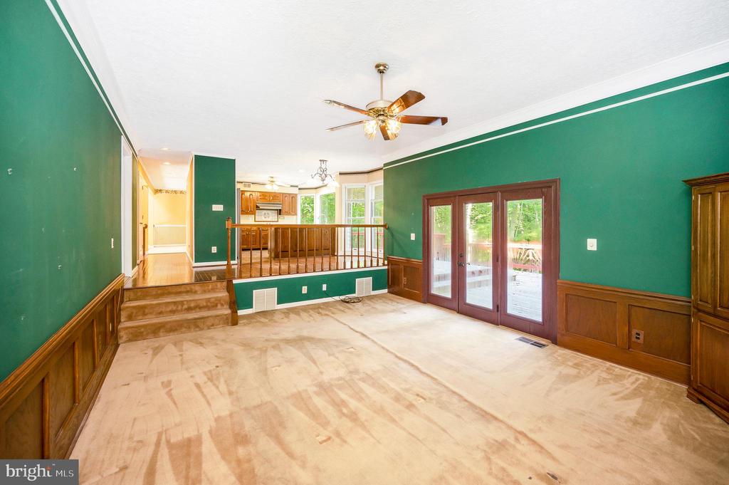 5599 Small Oak Ct