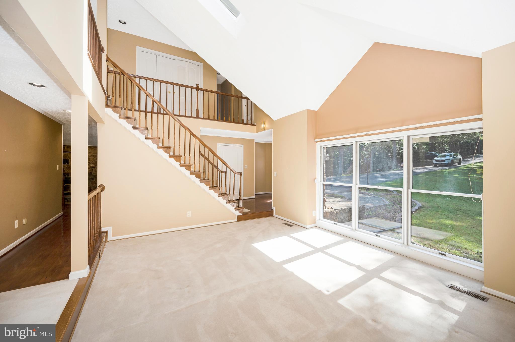 5599 Small Oak Ct