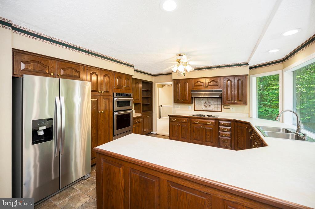 5599 Small Oak Ct