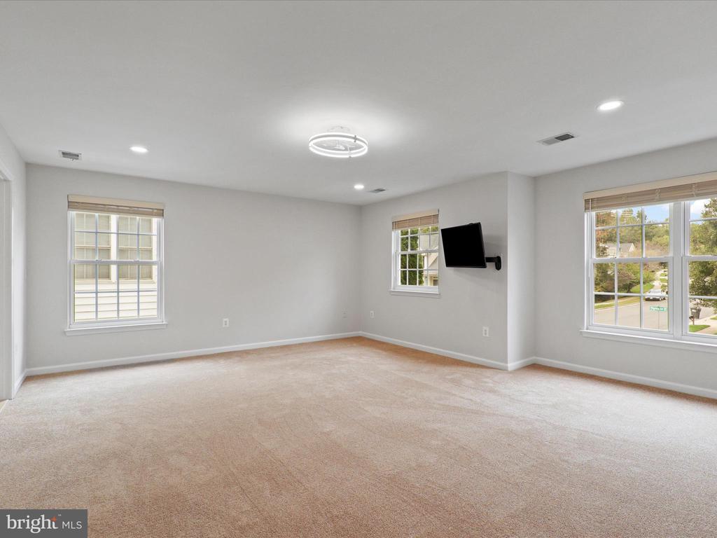 13044 PILGRIMS INN DRIVE