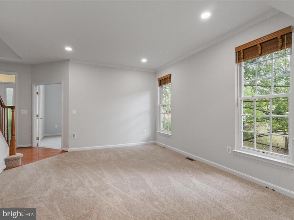 13044 PILGRIMS INN DRIVE