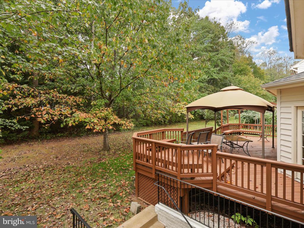 13044 PILGRIMS INN DRIVE