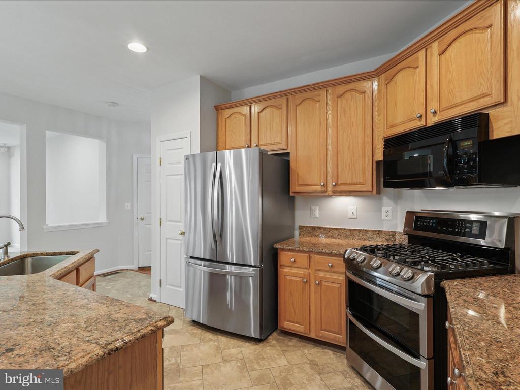 13044 PILGRIMS INN DRIVE