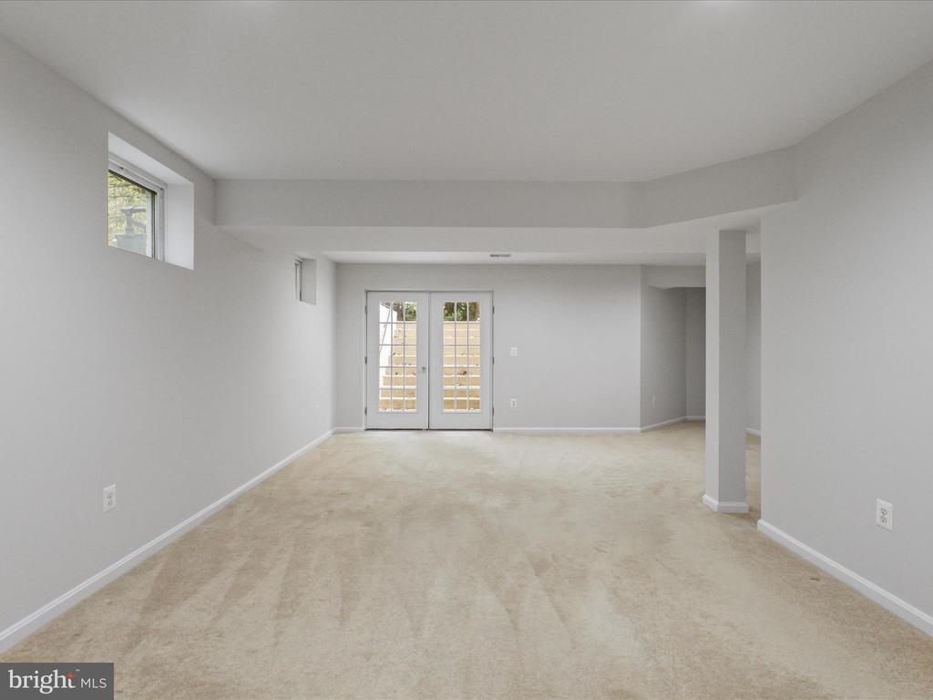 13044 PILGRIMS INN DRIVE