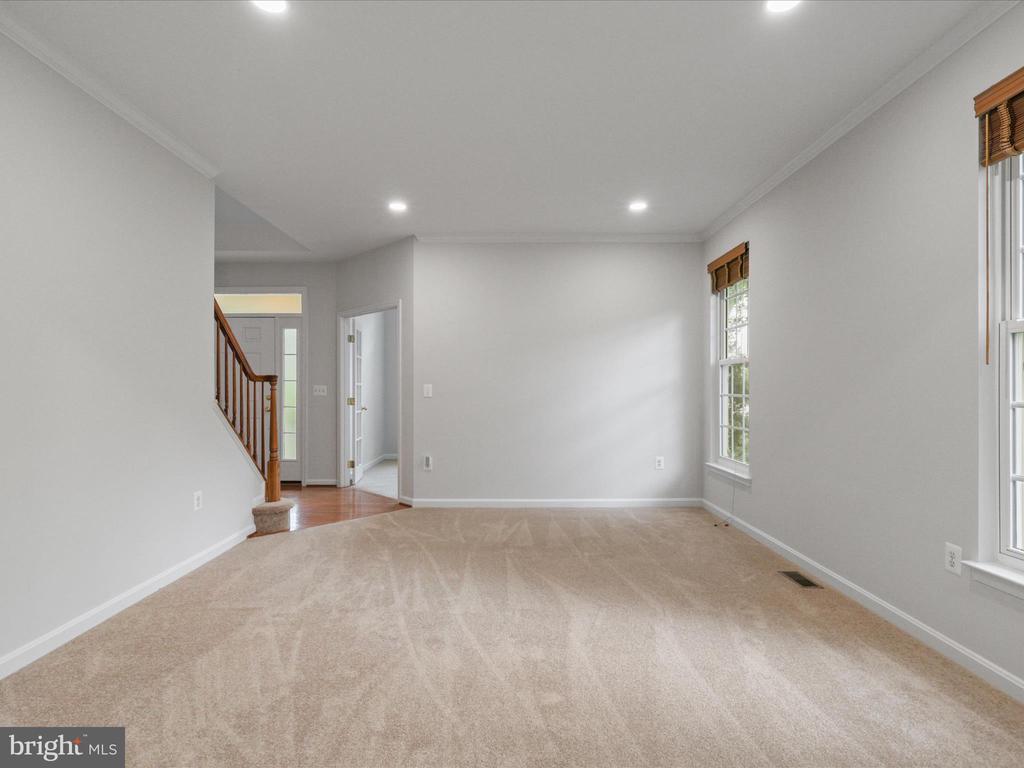 13044 PILGRIMS INN DRIVE