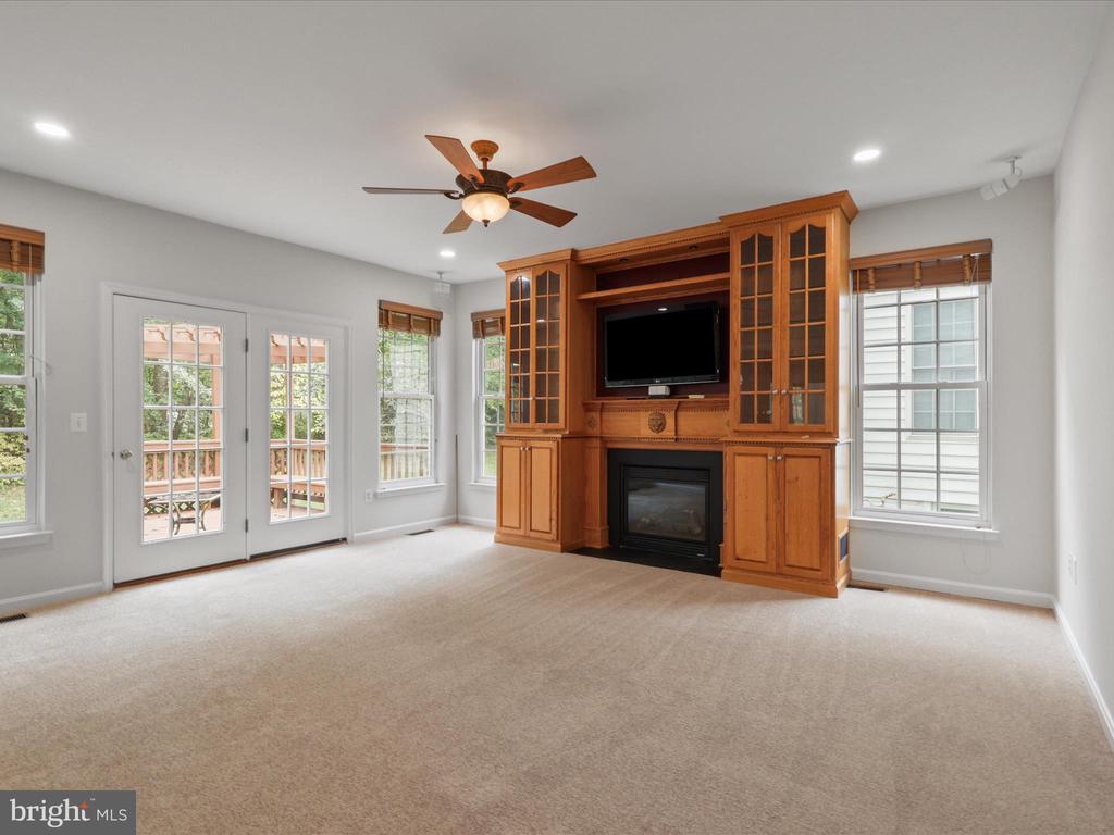 13044 PILGRIMS INN DRIVE