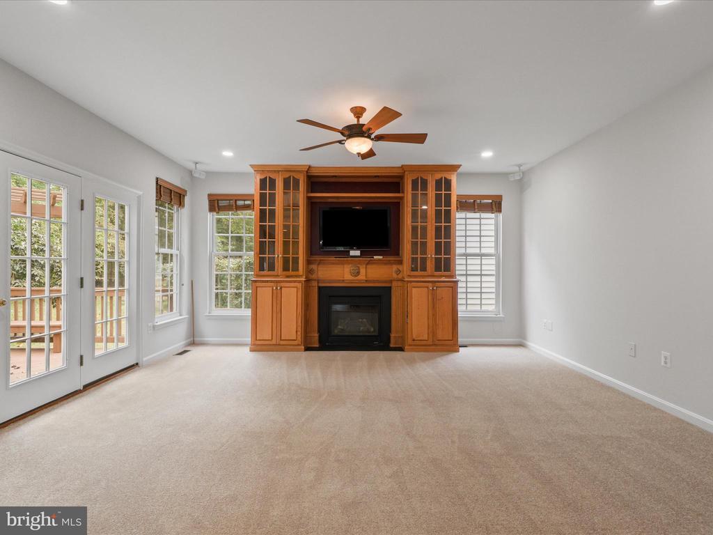 13044 PILGRIMS INN DRIVE