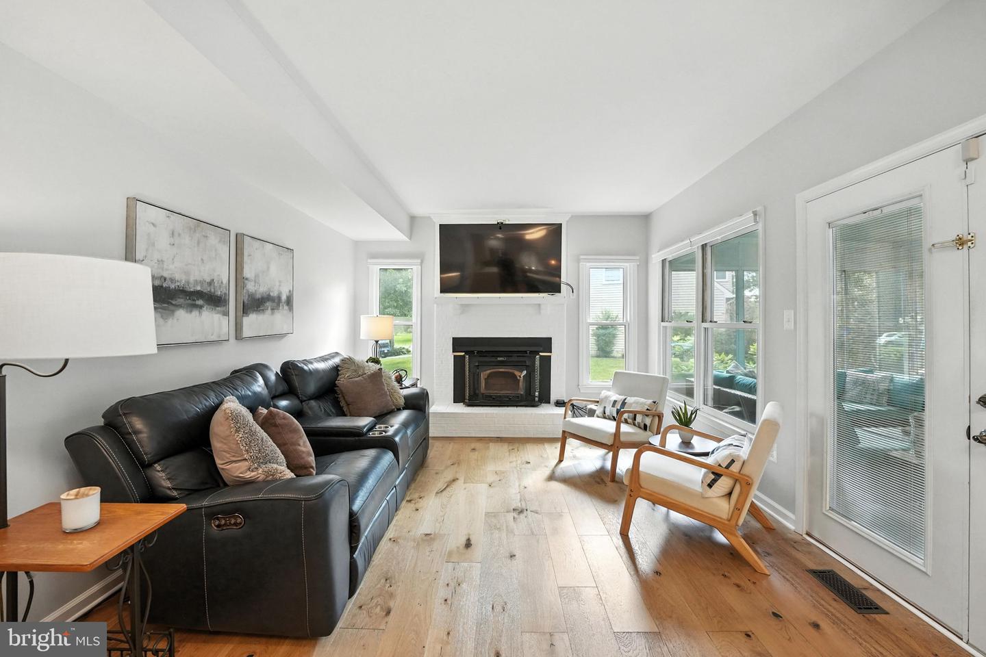 15055 Greenmount Dr