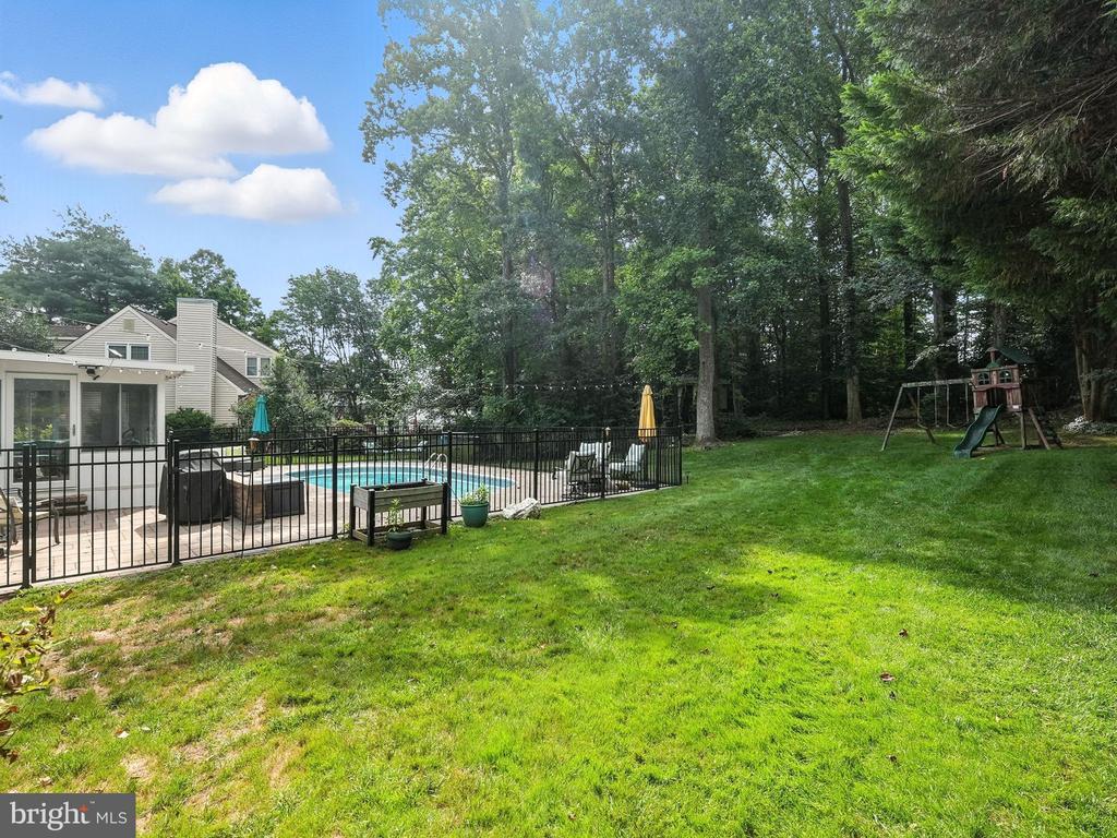 15055 Greenmount Dr