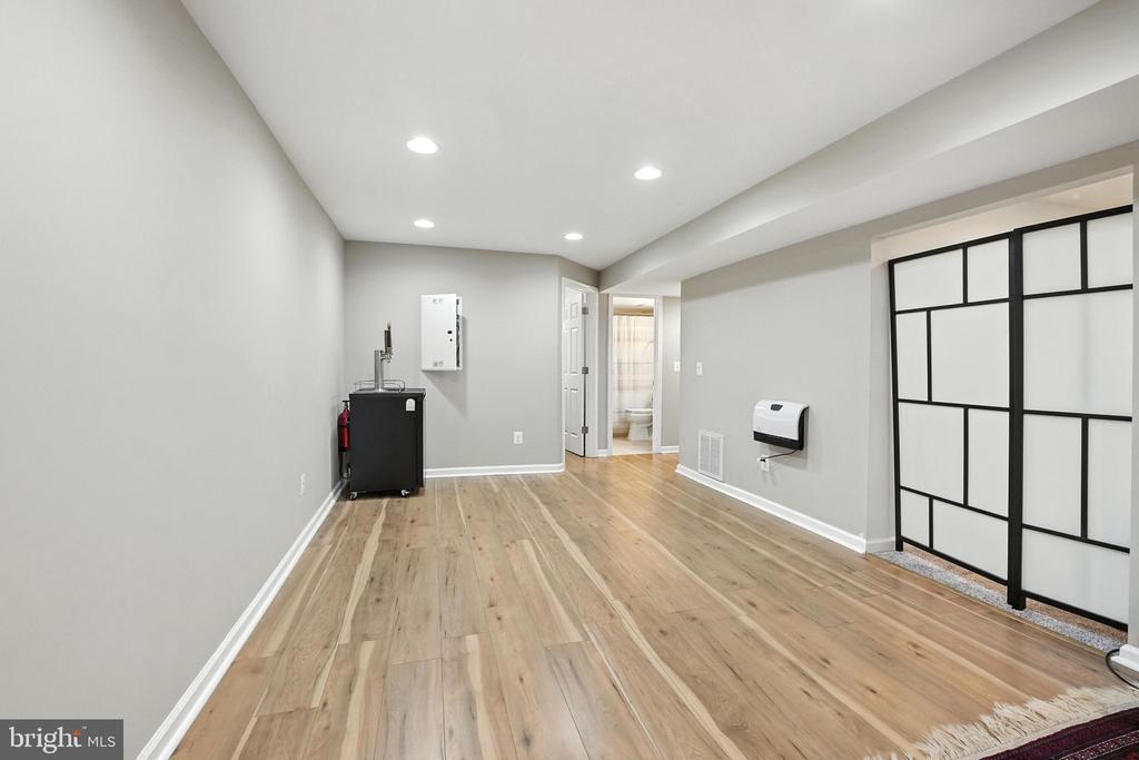15055 Greenmount Dr