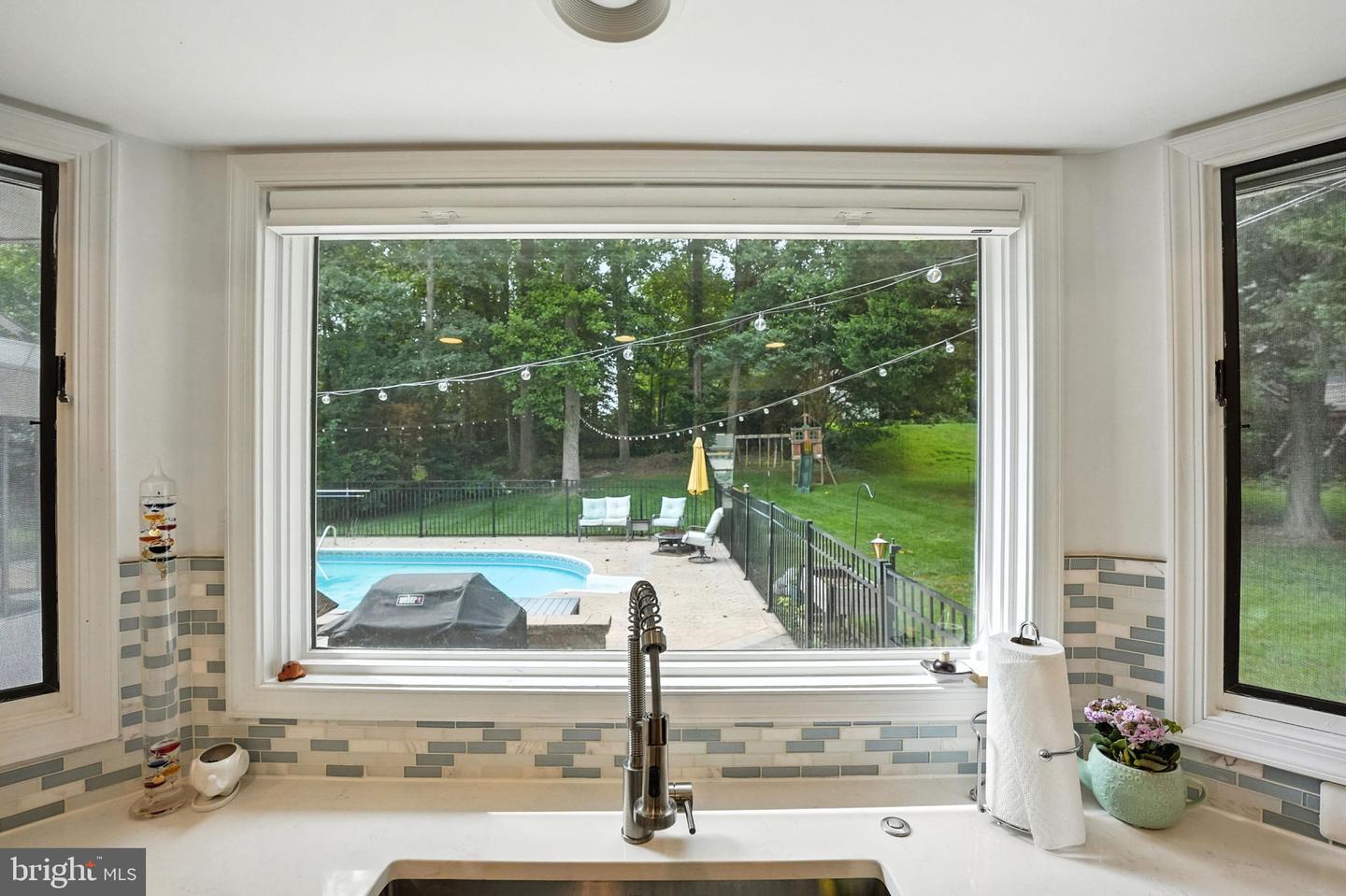 15055 Greenmount Dr