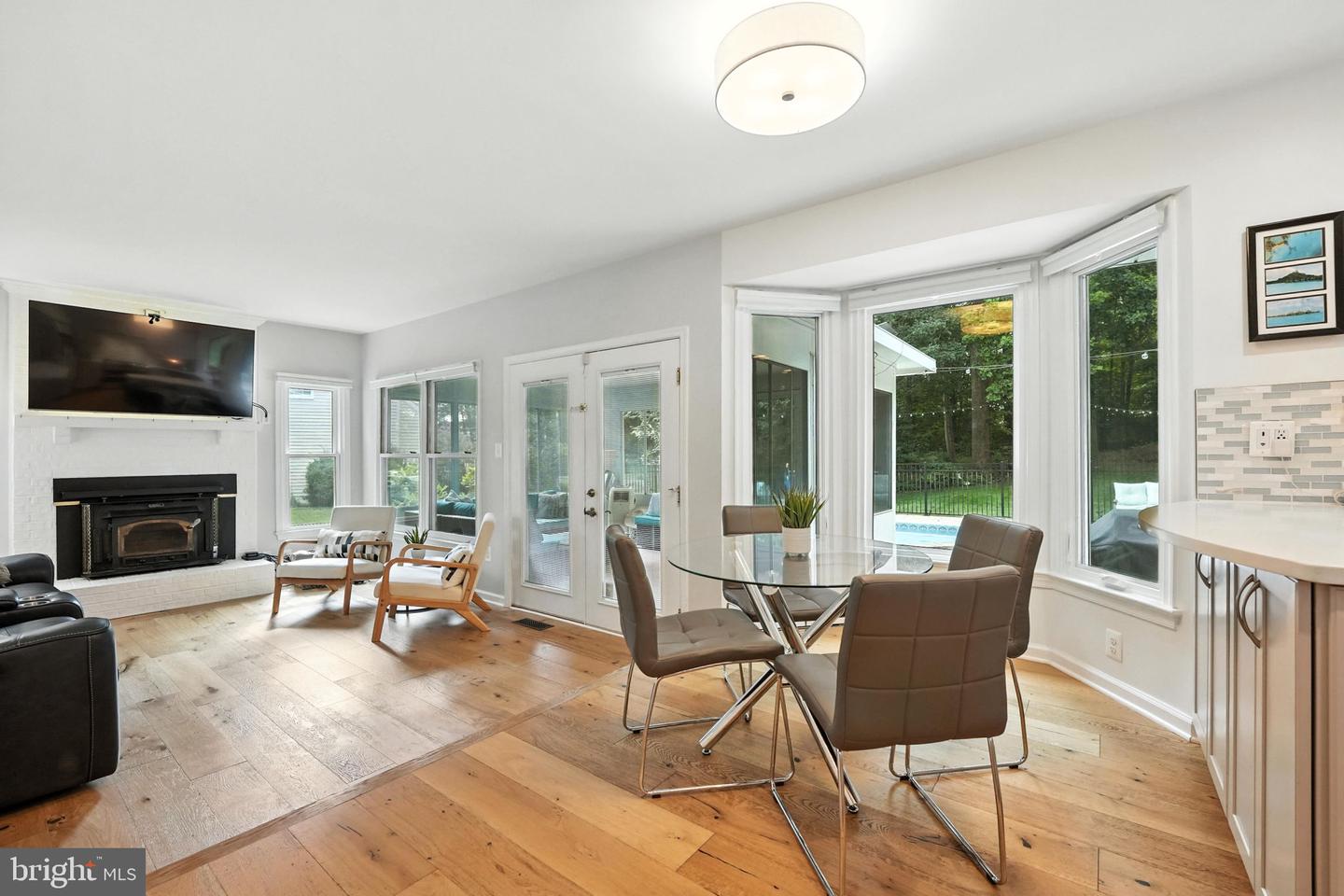 15055 Greenmount Dr