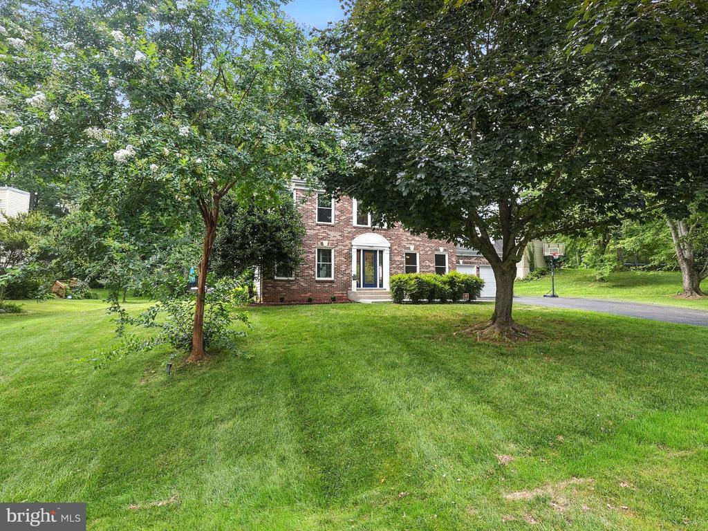 15055 Greenmount Dr