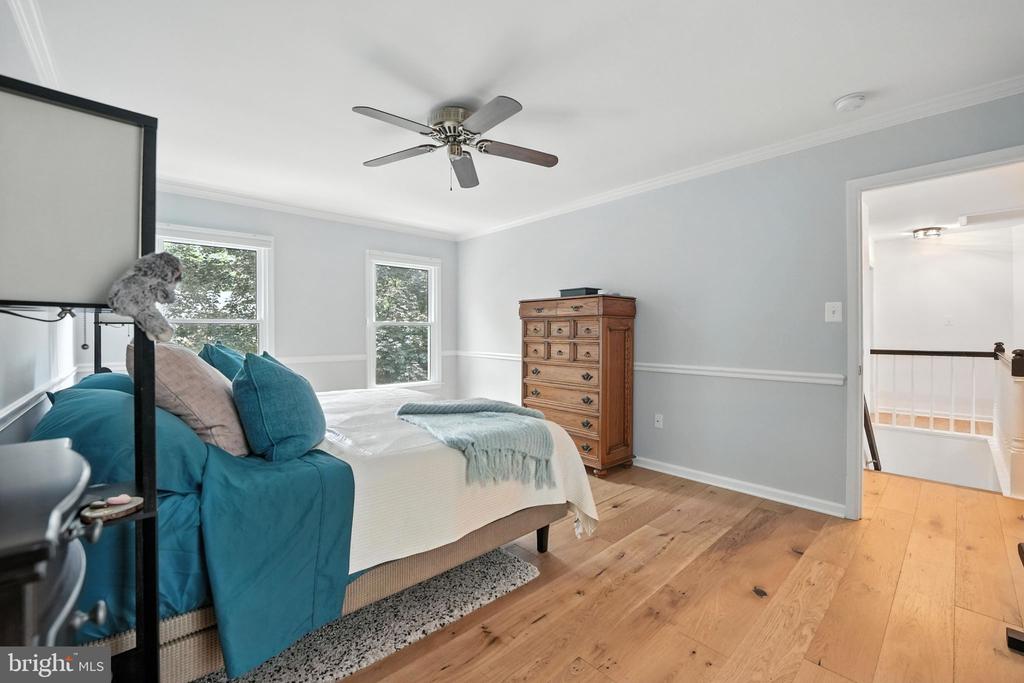 15055 Greenmount Dr