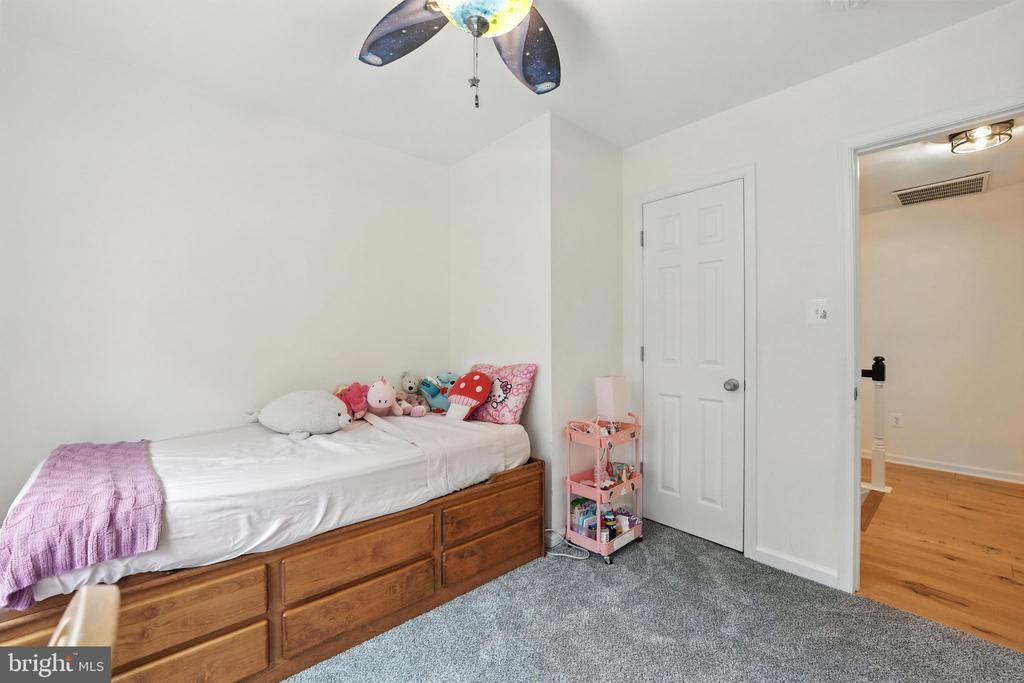 15055 Greenmount Dr