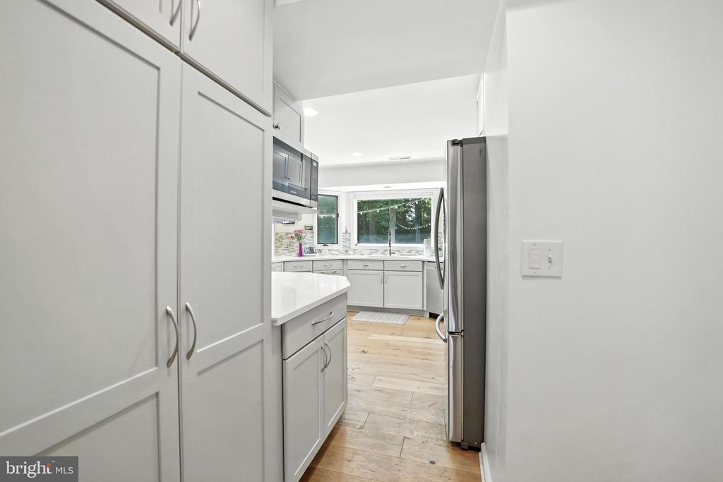 15055 Greenmount Dr