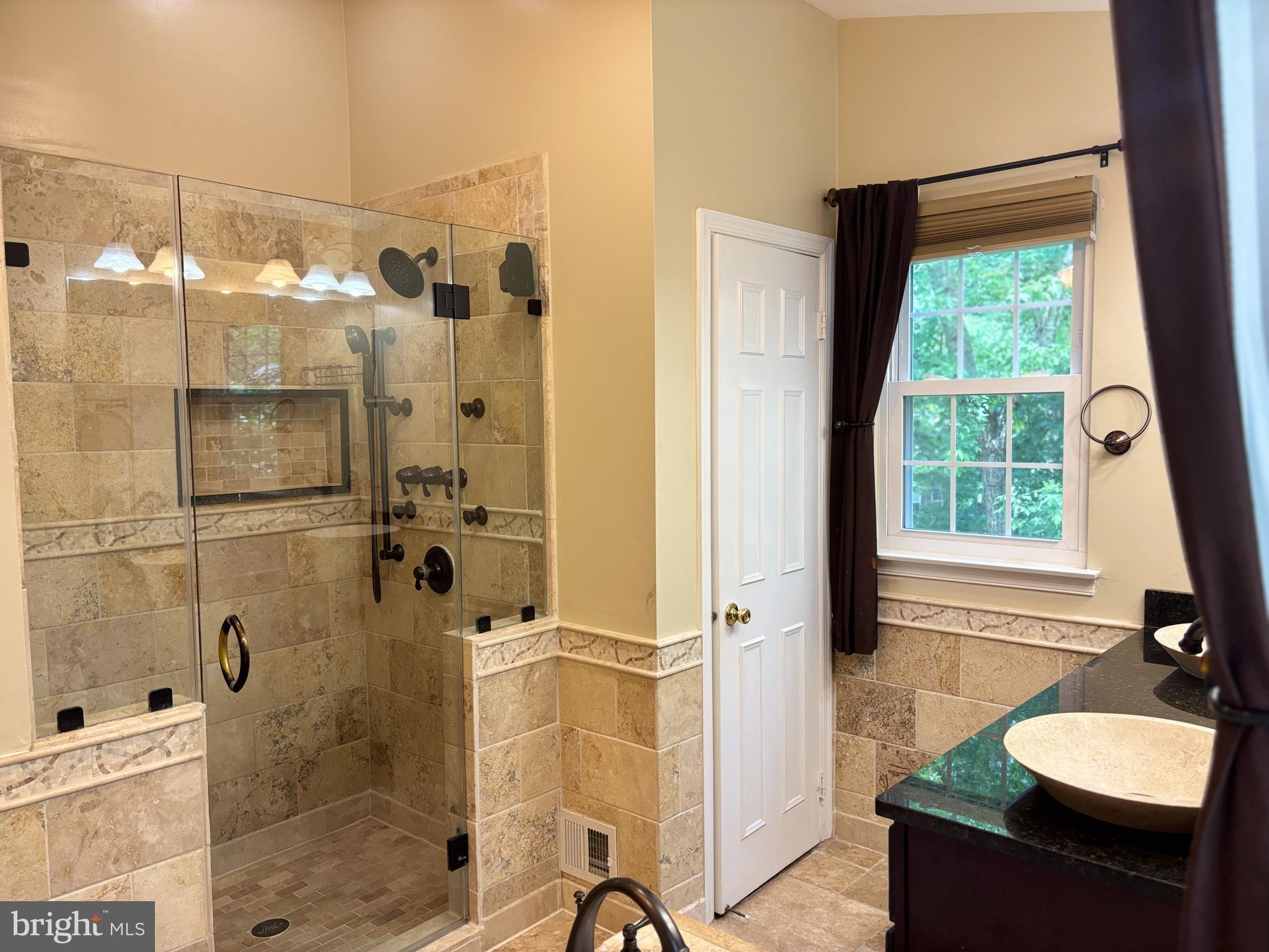 3479 WAINSCOTT PL